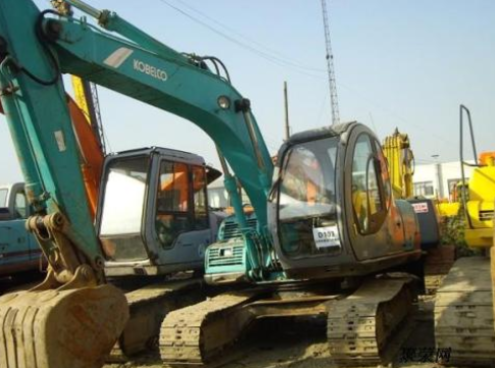 挖掘機(jī)陷車，你需要了解以下方法