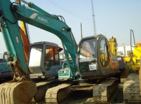 挖掘機(jī)陷車，你需要了解以下方法